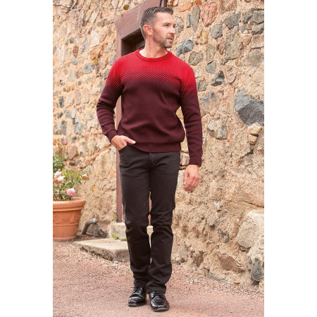 Pull ouvert dos droit croisé homme tenue 